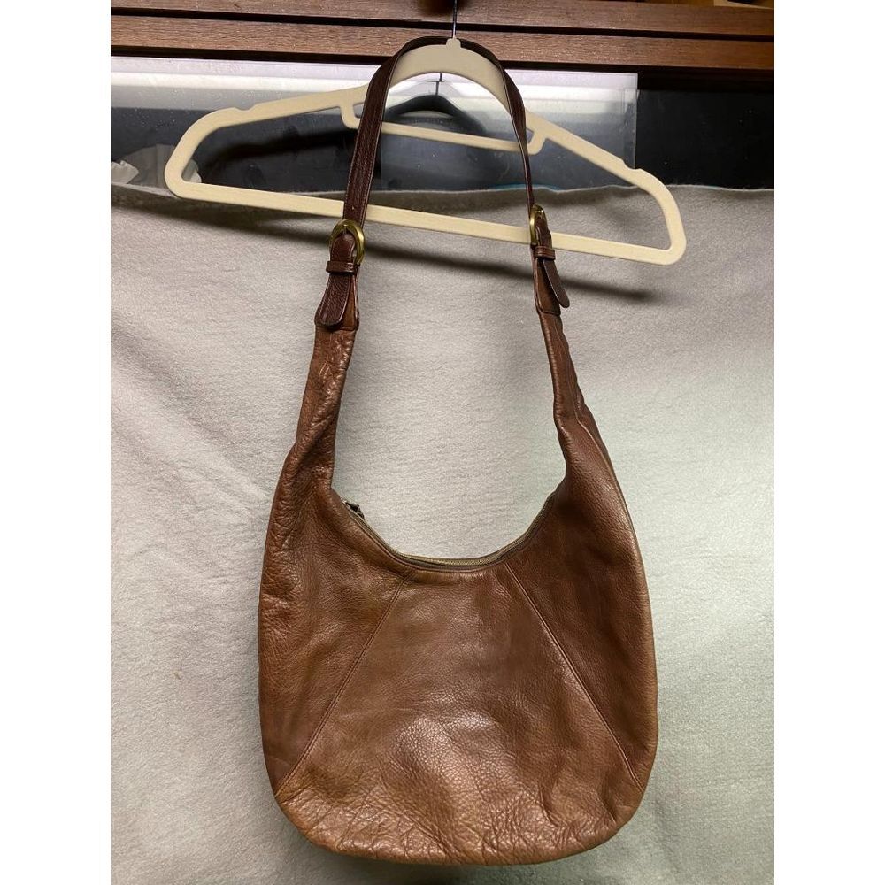 JONES NEW‎ YORK BROWN LEATHER SHOULDER BAG SLIGHTLY USED